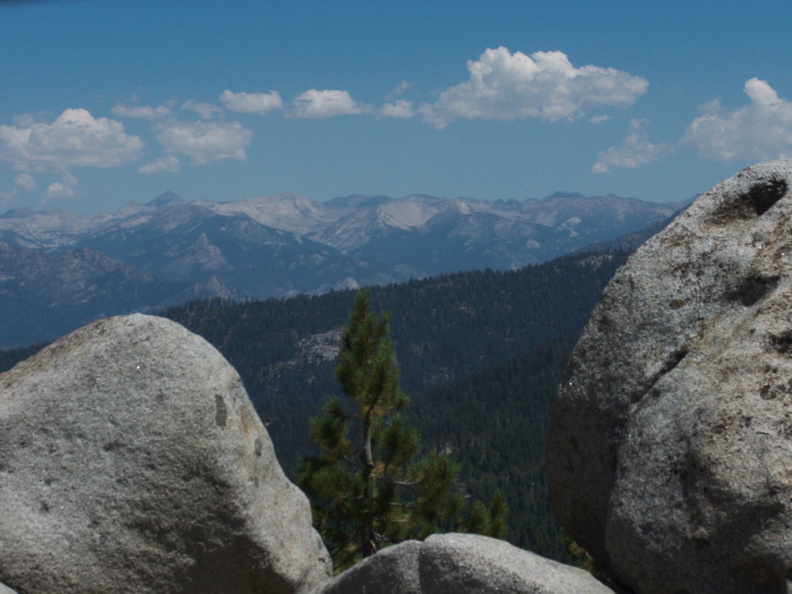 view-from-Buena-Vista-peak-SequoiaNP-2012-08-01-IMG_2492.jpg