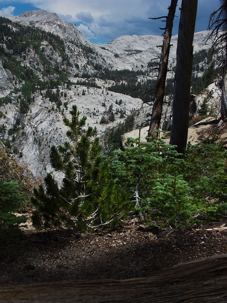 view-from-trail-near-Heather-Lake-SequoiaNP-2012-08-02-IMG_2587.jpg