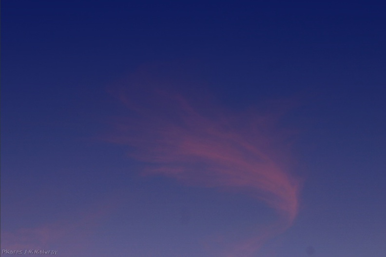 sunrise-pink-clouds-2007-12-29-img_5792.jpg