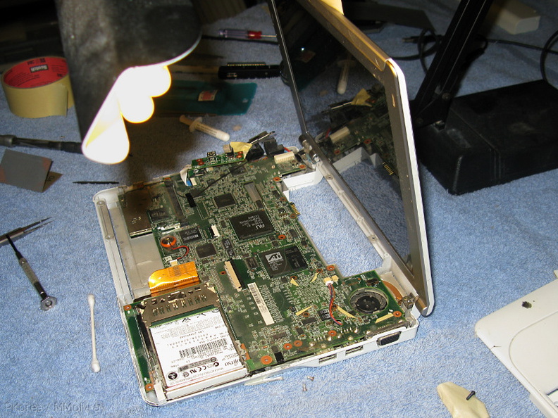 sharp-mp30-hard-drive-replacement-2008-08-12-12-IMG_1178.jpg