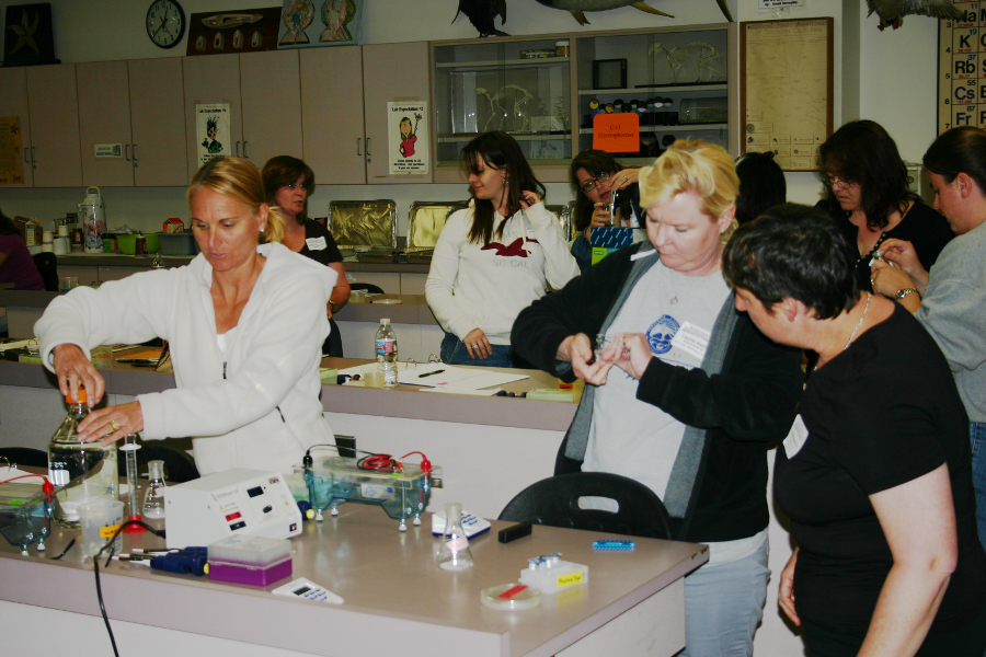 Moorpark-Teachers-PCR-Workshop-2008-04-12-img 6881