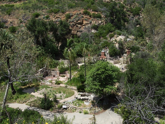 Paul-Williams-designed-mansion-ruins-Solstice-Canyon-2011-05-11-IMG 7841