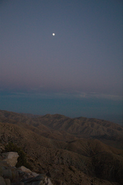 twilight-moon-Salton-View-Rd-Joshua-Tree-2012-06-30-IMG_5699.jpg