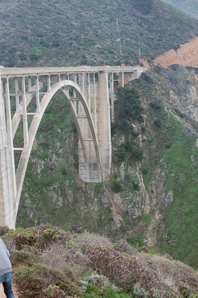 bridge-across-gorge-Big-Sur-PCH-2016-12-30IMG 3624