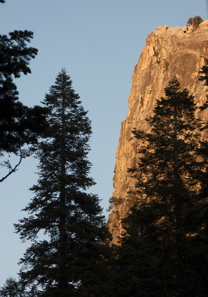 view-granite-mountains-Marble-Fork-Kaweah-River-SequoiaNP-2012-08-01-IMG_2533.jpg