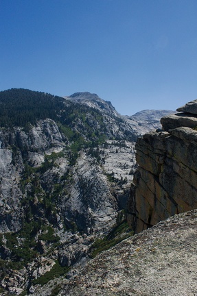 view-nearing-Heather-Lake-SequoiaNP-2012-08-02-IMG 6555