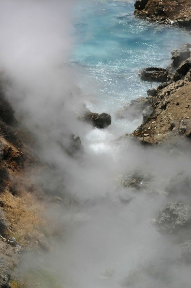 hot-creek-geyser-02-img_4521.jpg
