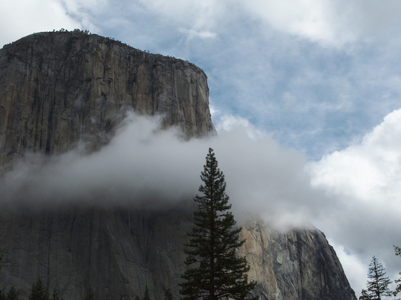 cloud-and-cliffs-near-Bridalveil-Fall-Yosemite-2010-05-26-IMG 5799