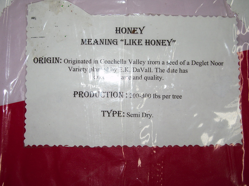 dates-Honey-Oasis-Date-Gardens-Thermal-CA-2010-04-24-IMG_4540.jpg