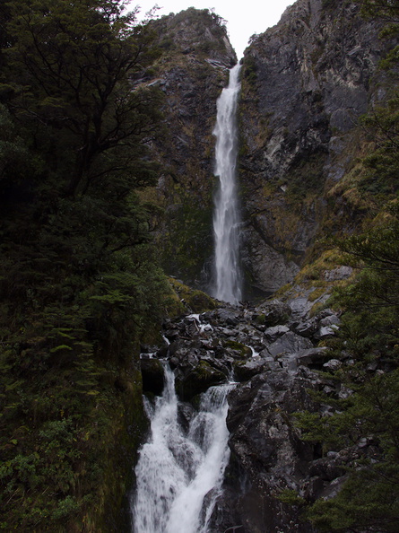 waterfall-Devils-Punchbowl-Track-Arthurs-Pass-2013-06-15-IMG_1555.jpg