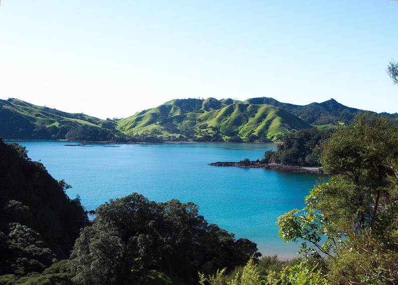 view-approaching-Port-Charles-Coromandel-01-07-2011-IMG 9038