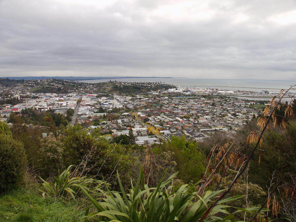 view-of-Nelson-from-Botanical-Hill-2013-06-09-IMG 1248