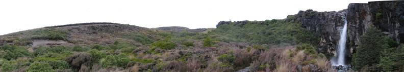 panorama-Taranaki-Falls-Tongariro-sm.jpg