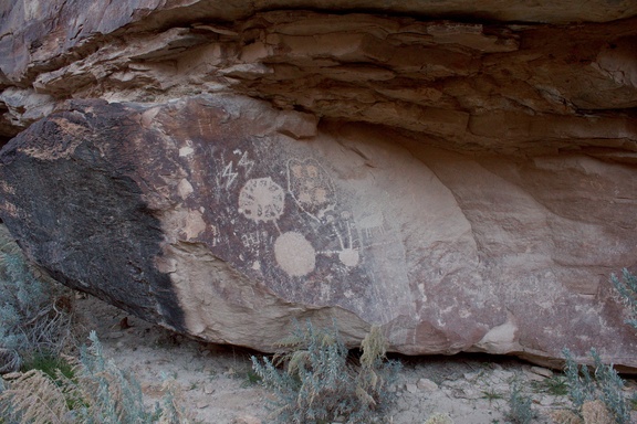petroglyphs-Great-Hunt-Nine-Mile-Canyon-Uintas-2016-11-07-IMG 3556