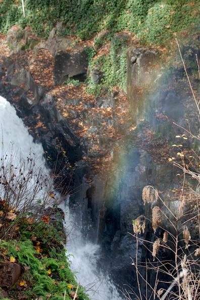 waterfall-rainbow-Oregon-2014-11-09-IMG_0284..jpg