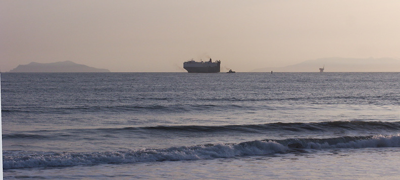 car-boat-leaving-Port-Hueneme-2012-03-23-IMG_1482.jpg