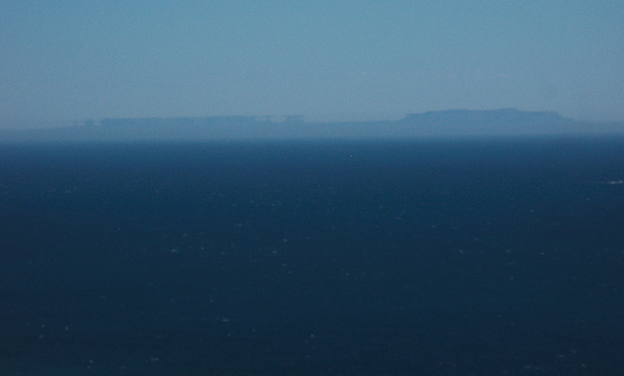 Catalina-Island-temperature-inversion-from-Pt-Mugu-2011-10-01-IMG 9800